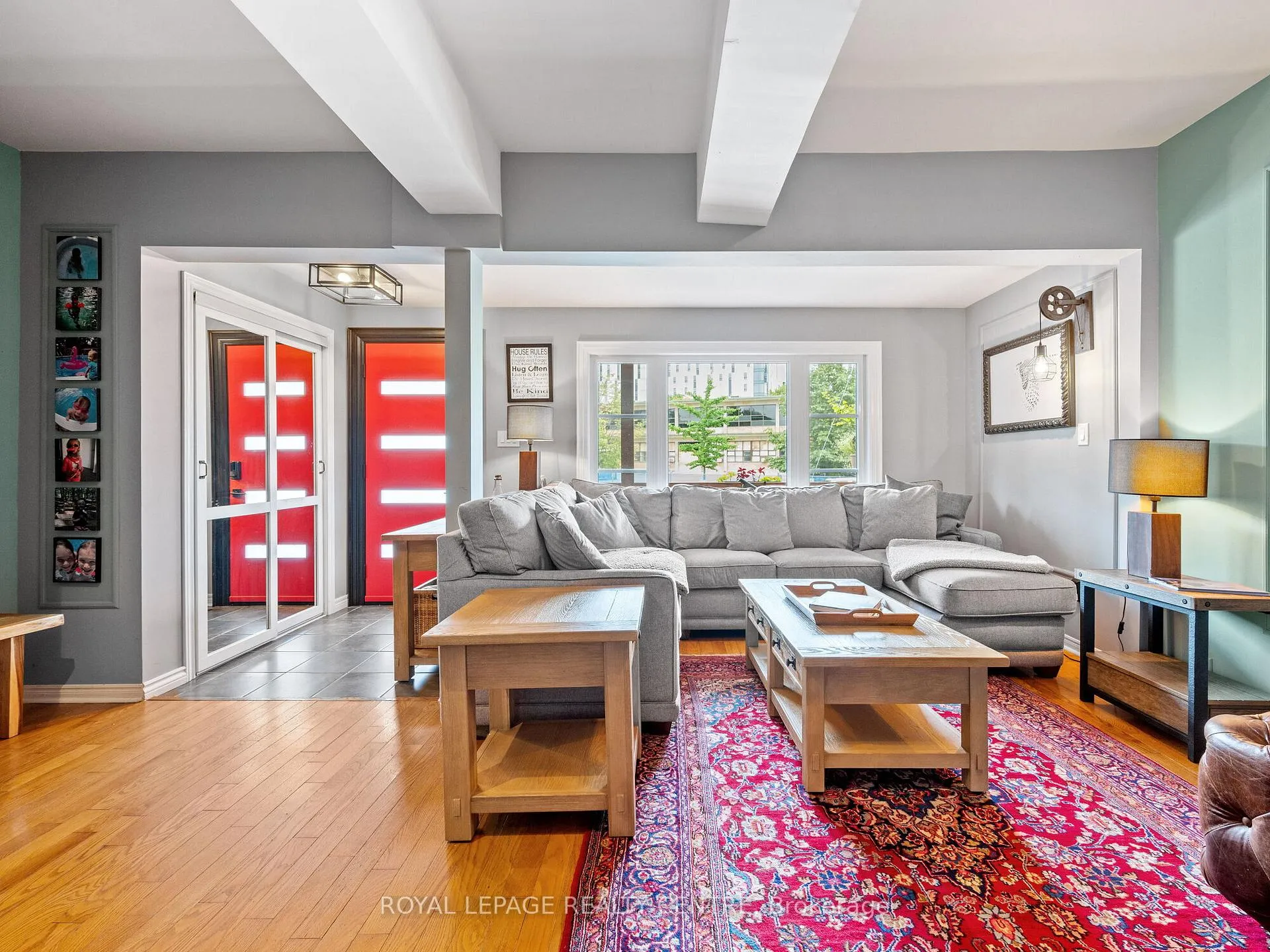 Photo 6 of 102 Twenty Third Street, Etobicoke, Long Branch — HOMEH