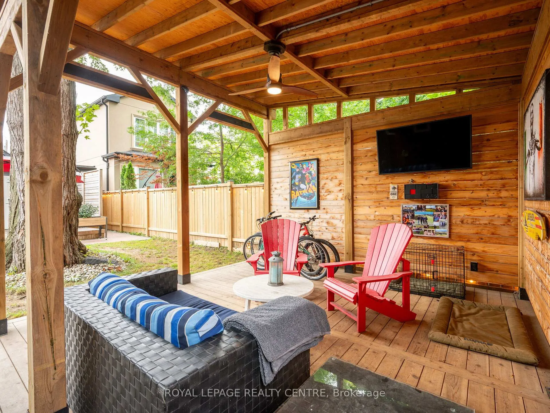 Photo 31 of 102 Twenty Third Street, Etobicoke, Long Branch — HOMEH