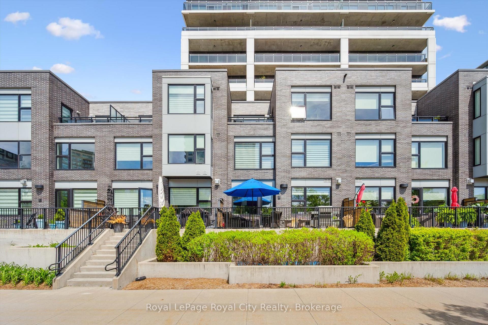 Front of Unit RL3, 53 Arthur Street S