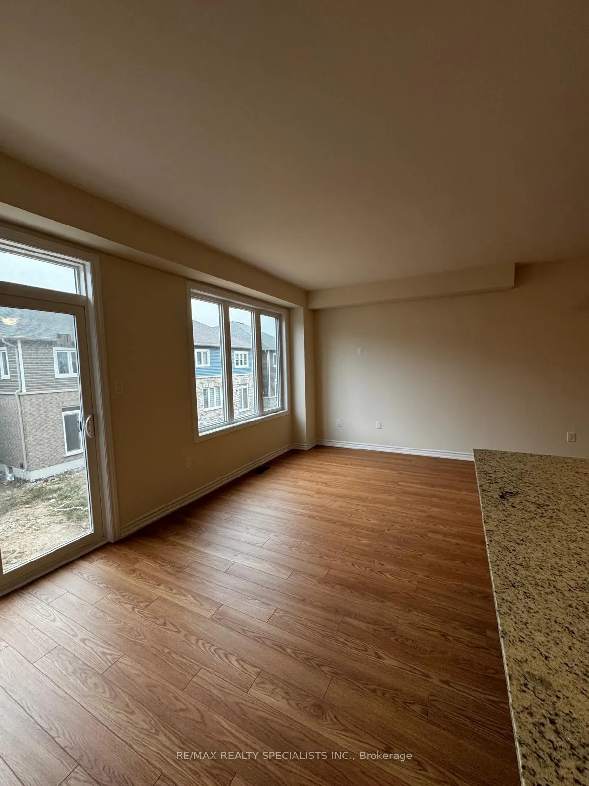 Photo 13 of 105 Gear Avenue, Erin — HOMEH