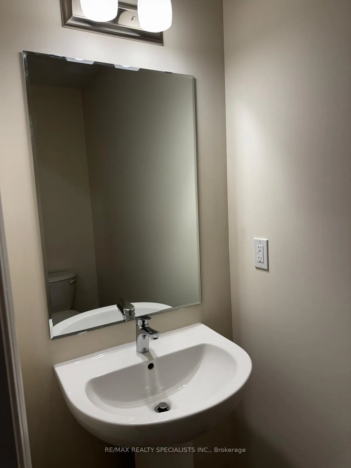 Photo 18 of 105 Gear Avenue, Erin — HOMEH