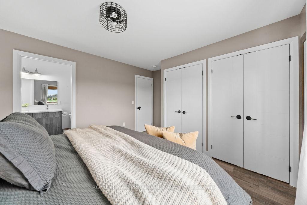 Photo 31 of 42 Lehtinen Crescent, Belleville, Belleville Ward — HOMEH