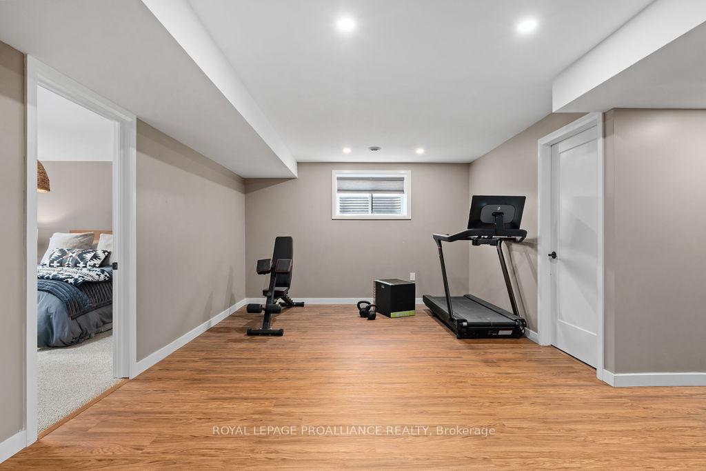 Photo 41 of 42 Lehtinen Crescent, Belleville, Belleville Ward — HOMEH