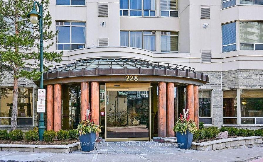 Front of Unit 1505, 228 Bonis Avenue