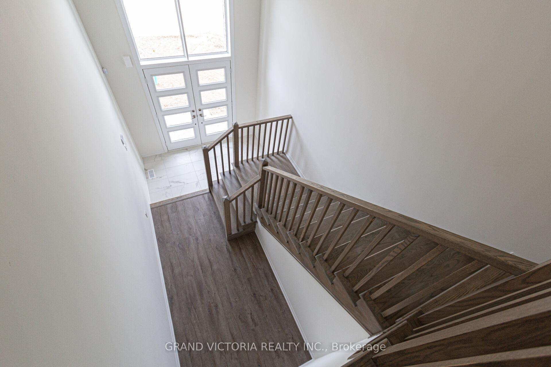Photo 26 of 274 Pottruff Road, Brant, Paris — HOMEH
