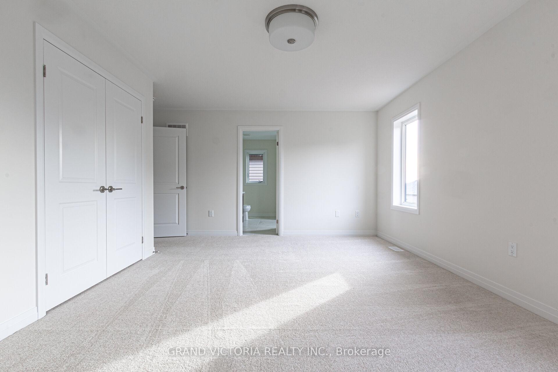 Photo 31 of 274 Pottruff Road, Brant, Paris — HOMEH