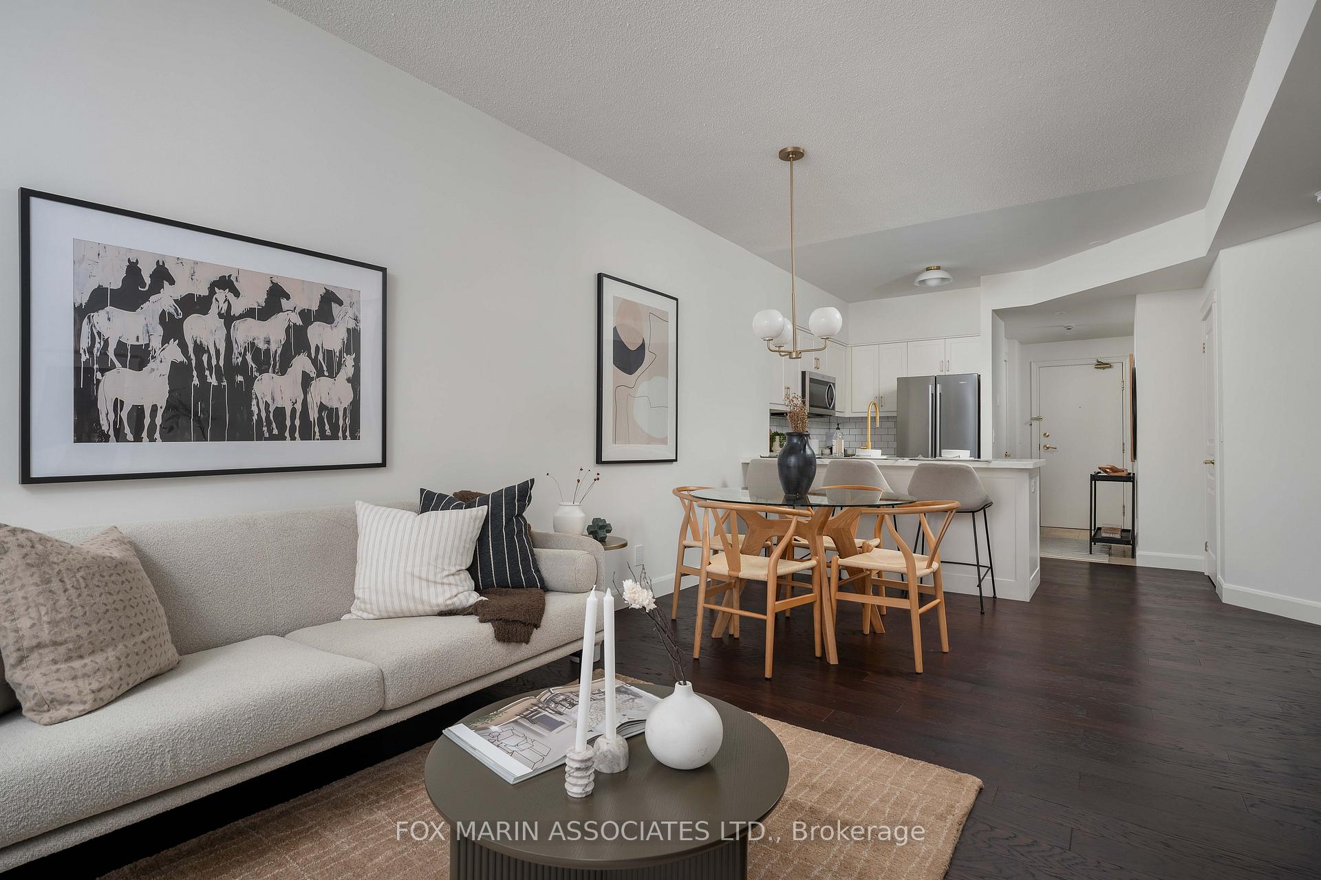 Photo 24 of Unit 701, 1 Deer Park Crescent, Toronto, Yonge-St. Clair — HOMEH