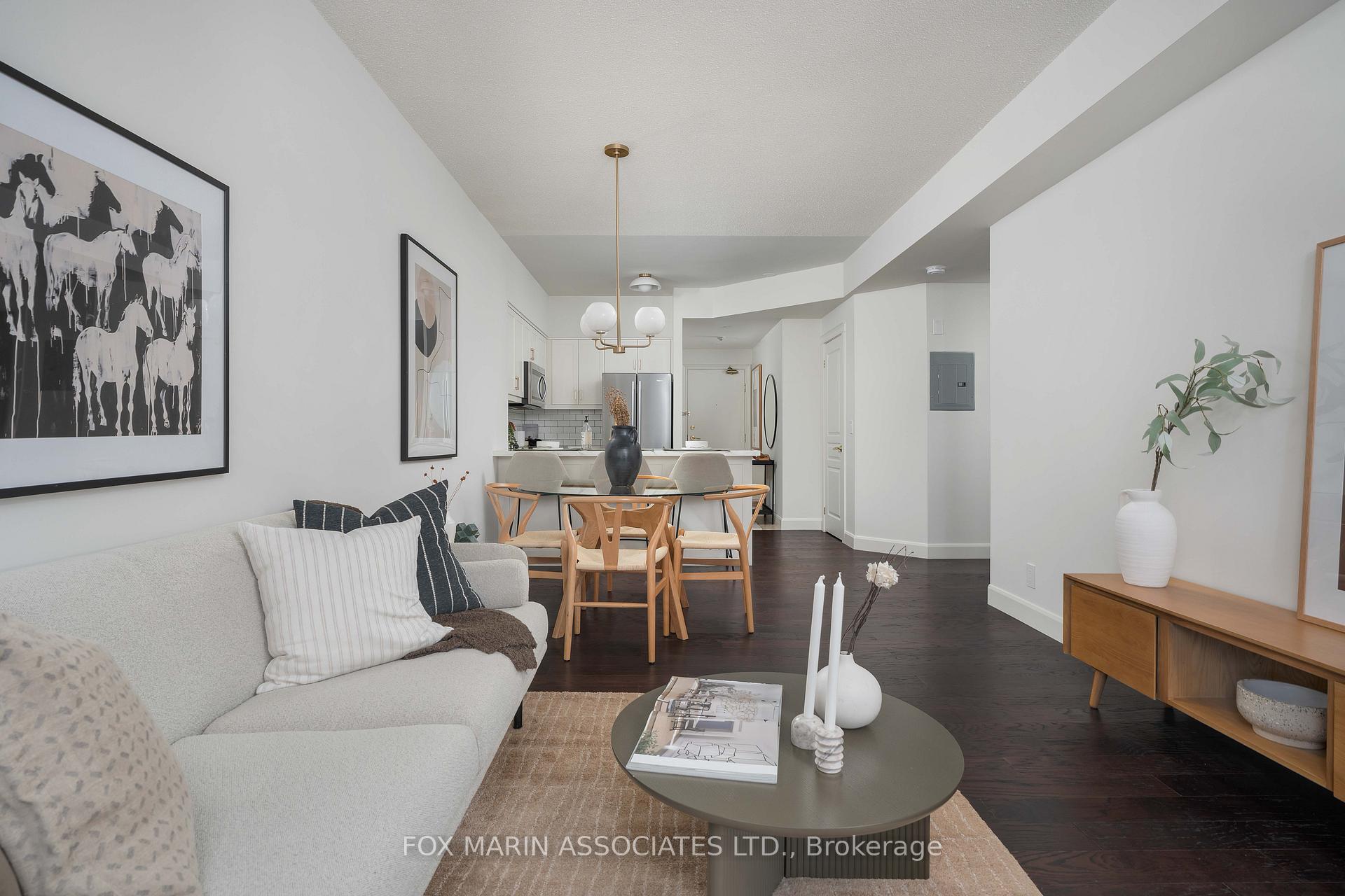 Photo 25 of Unit 701, 1 Deer Park Crescent, Toronto, Yonge-St. Clair — HOMEH