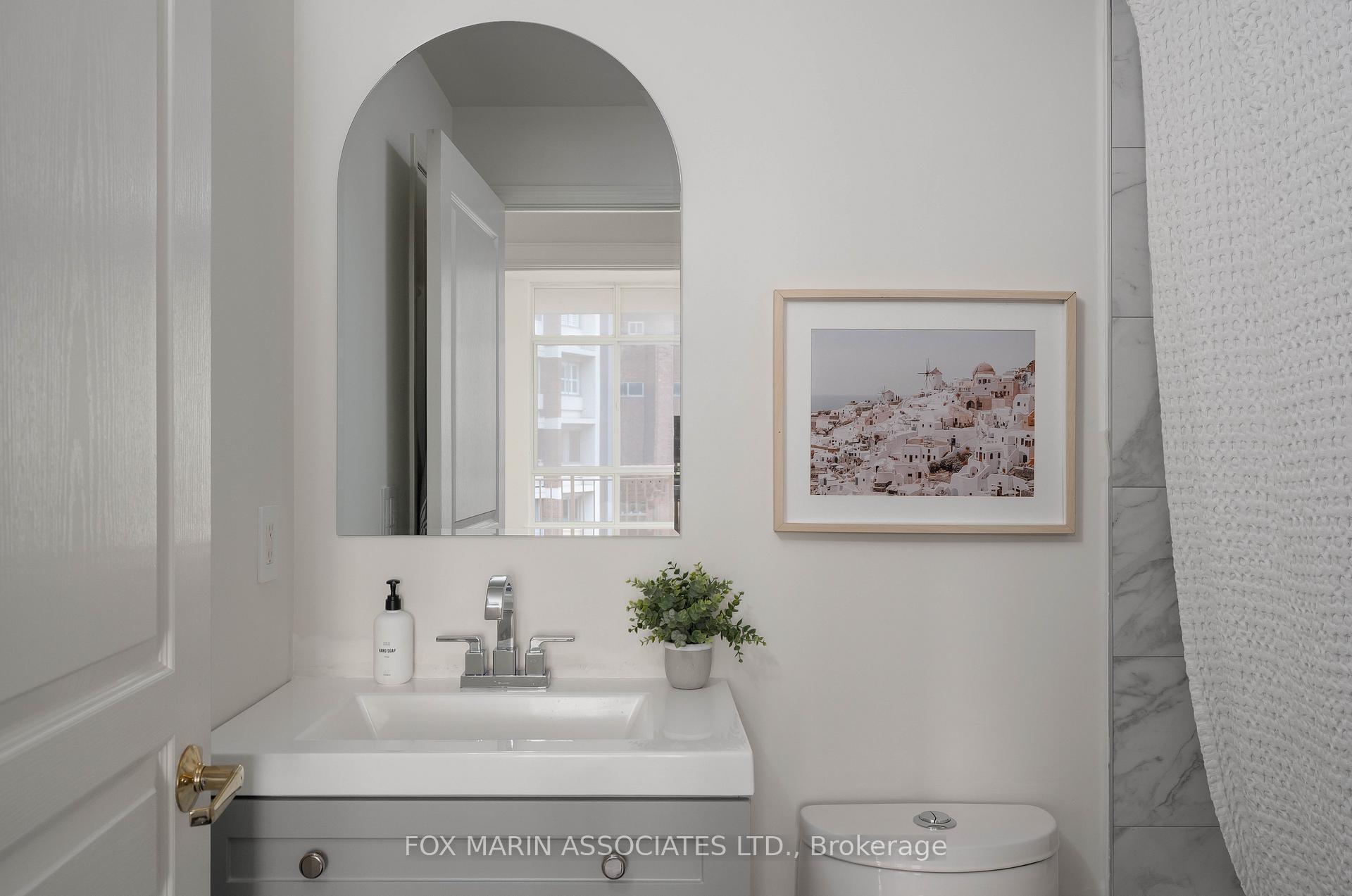 Photo 27 of Unit 701, 1 Deer Park Crescent, Toronto, Yonge-St. Clair — HOMEH