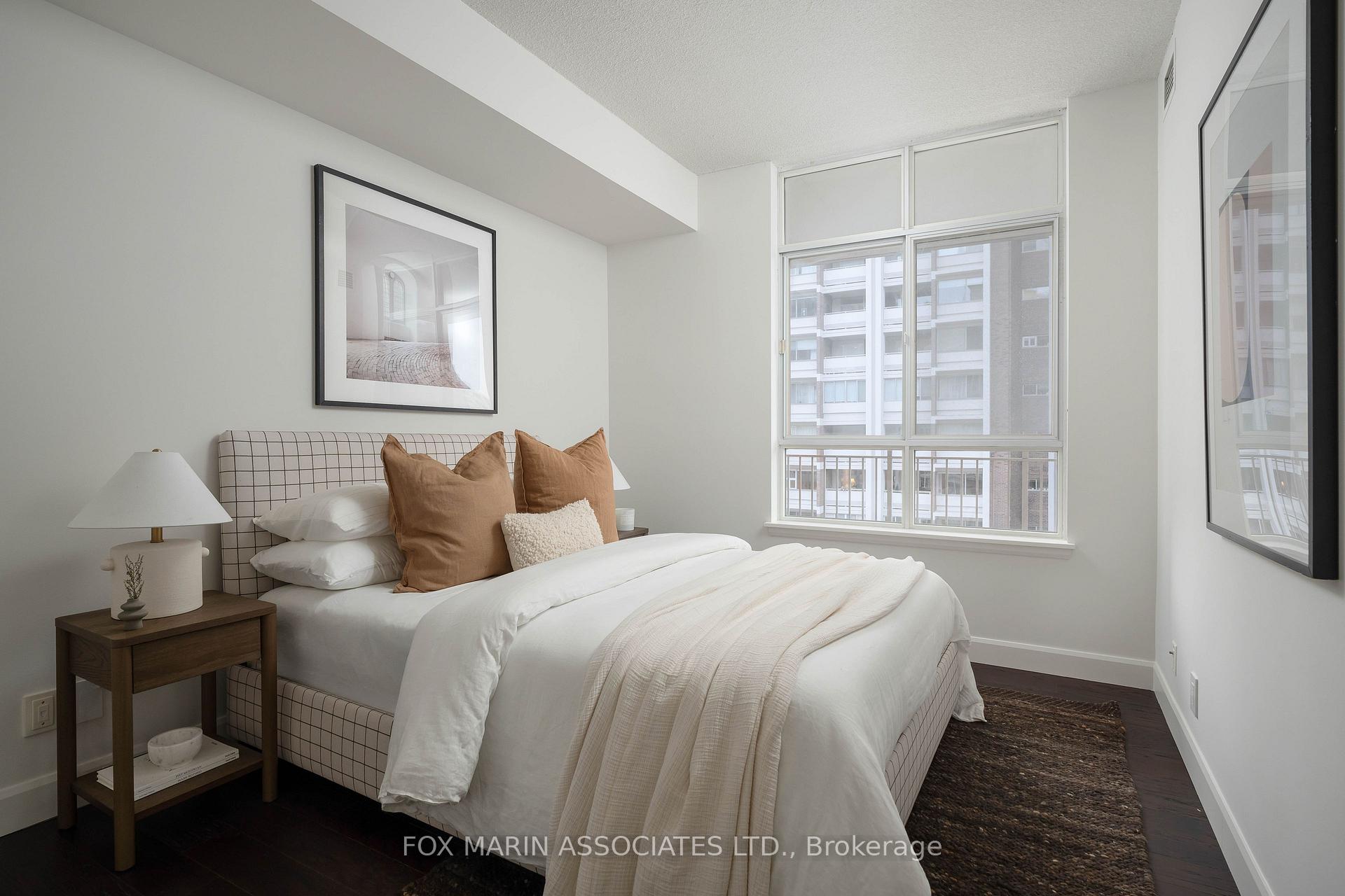 Photo 29 of Unit 701, 1 Deer Park Crescent, Toronto, Yonge-St. Clair — HOMEH
