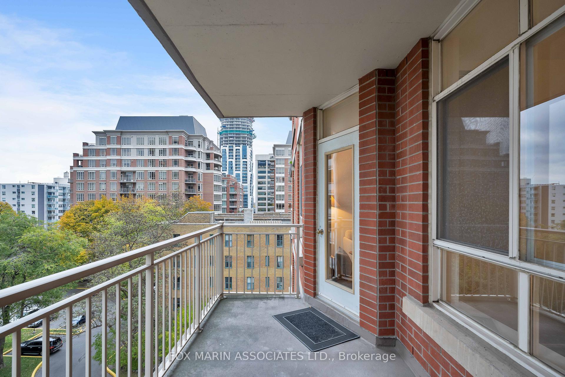 Photo 34 of Unit 701, 1 Deer Park Crescent, Toronto, Yonge-St. Clair — HOMEH