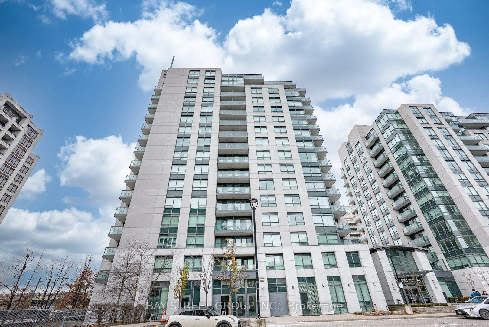 Photo 2 of Unit 905, 75 South Town Center Boulevard, Markham, Unionville — HOMEH