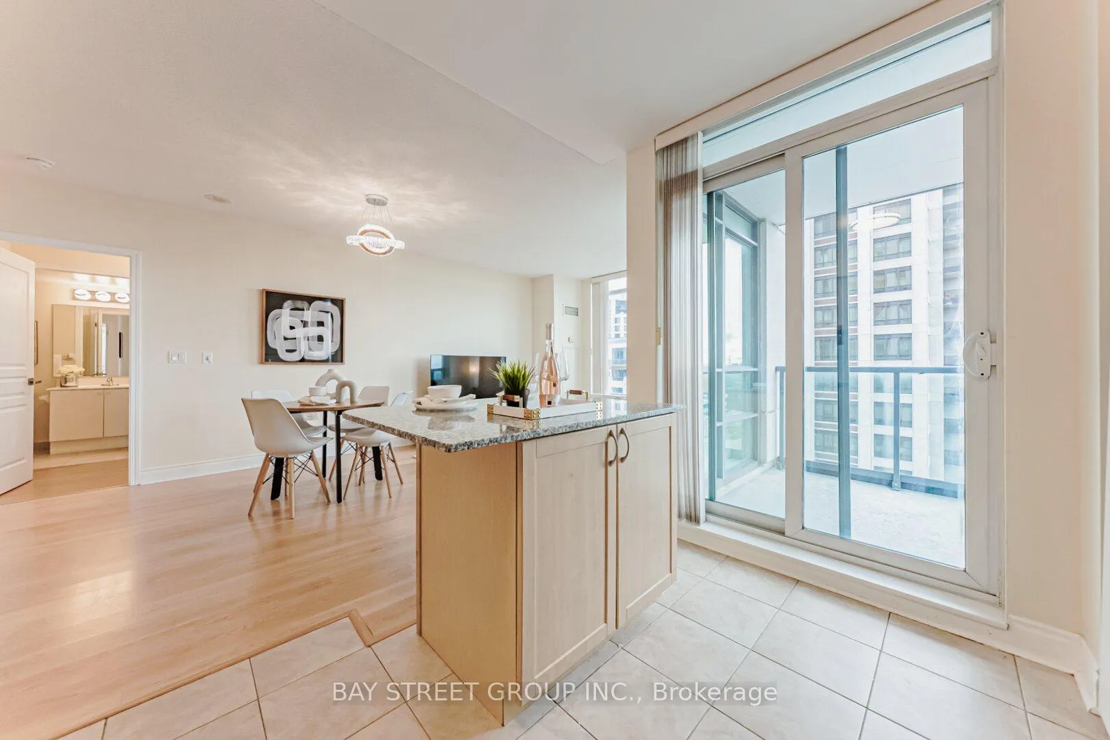 Photo 20 of Unit 905, 75 South Town Center Boulevard, Markham, Unionville — HOMEH