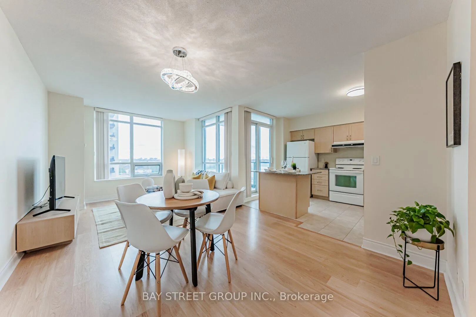 Photo 25 of Unit 905, 75 South Town Center Boulevard, Markham, Unionville — HOMEH