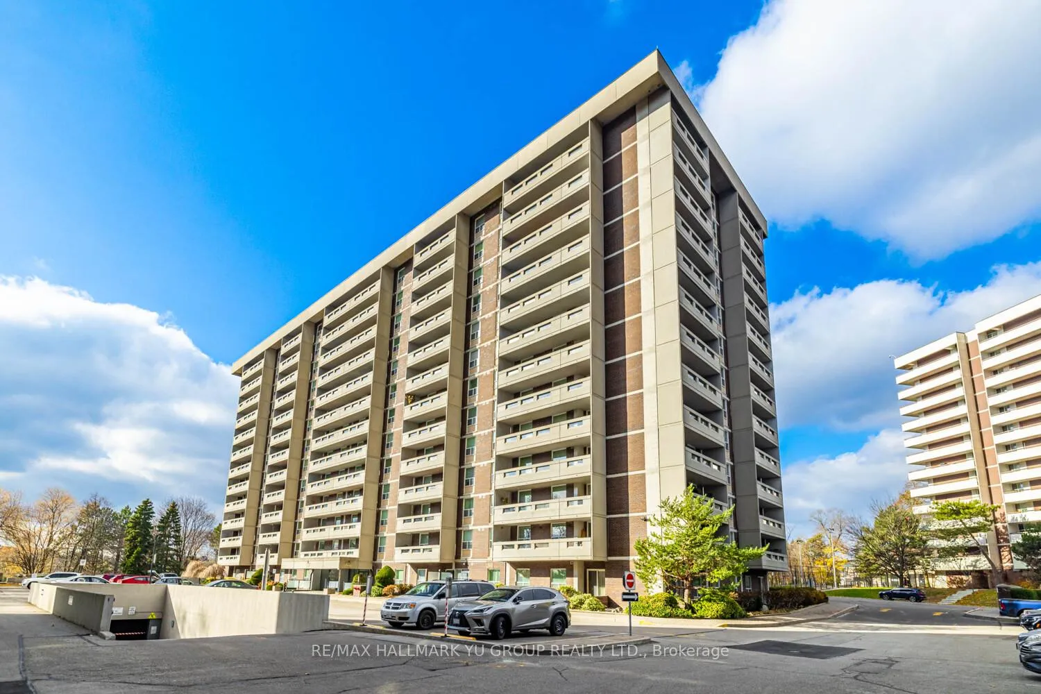 Photo 1 of Unit 509, 60 Inverlochy Boulevard, Markham, Royal Orchard — HOMEH