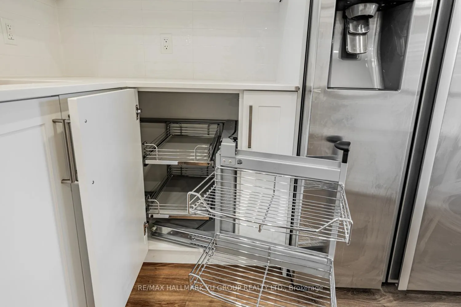 Photo 17 of Unit 509, 60 Inverlochy Boulevard, Markham, Royal Orchard — HOMEH