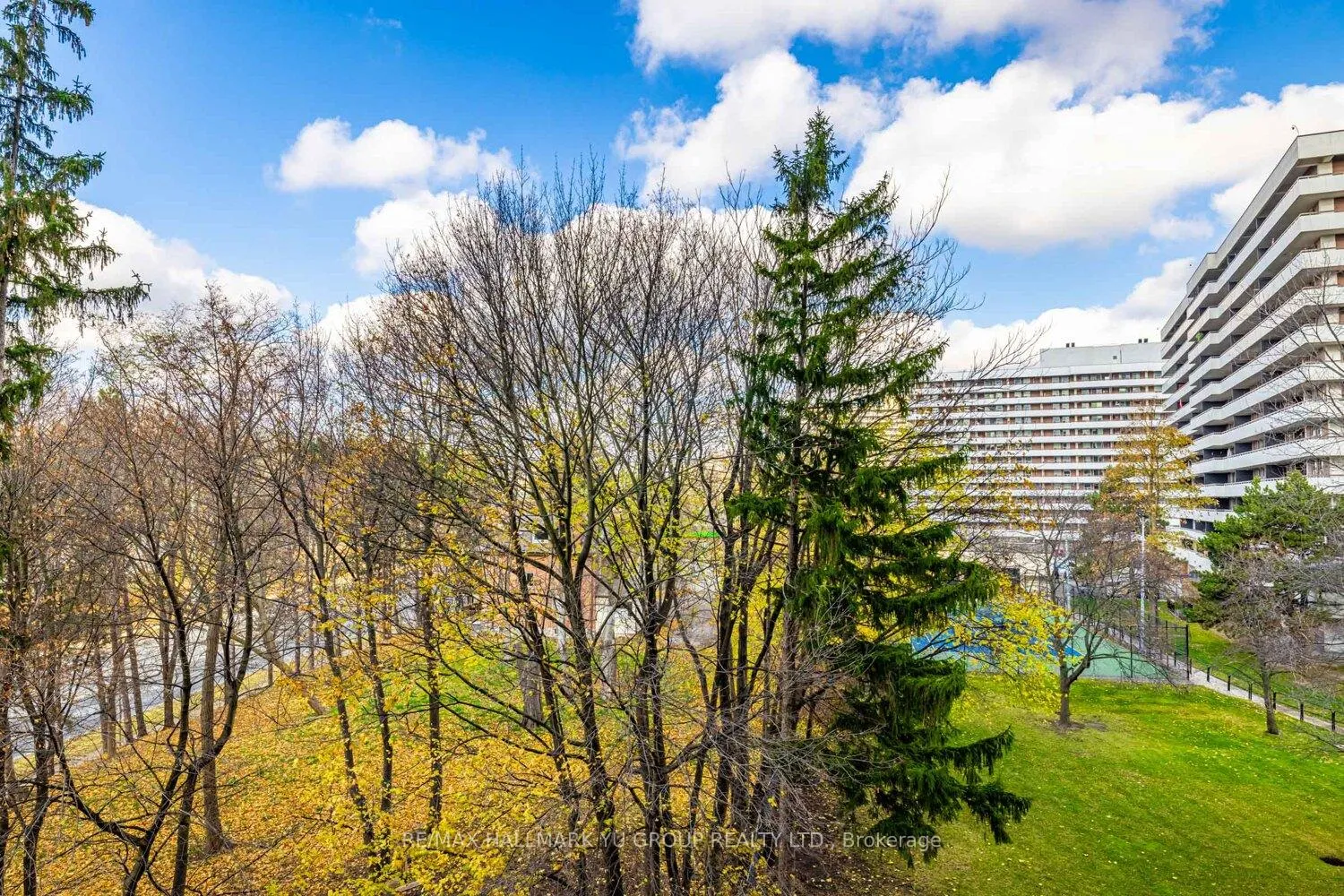 Photo 32 of Unit 509, 60 Inverlochy Boulevard, Markham, Royal Orchard — HOMEH