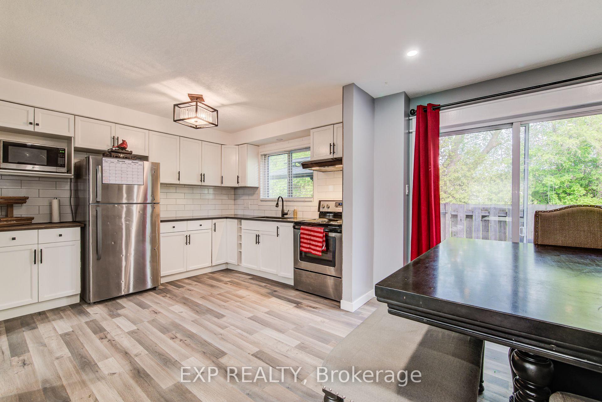 Photo 12 of Unit 37, 293 Fairway Road N, Kitchener — HOMEH