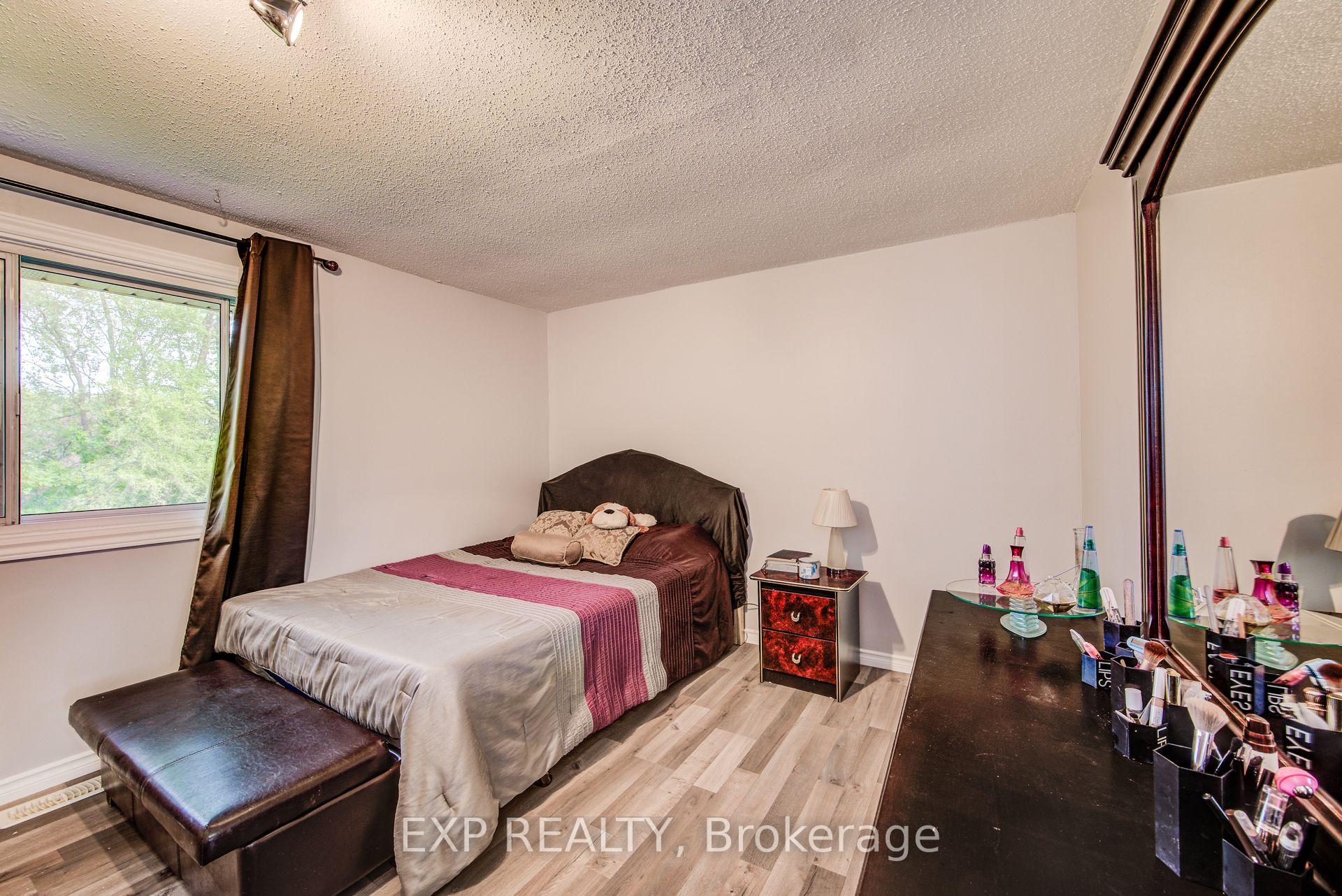 Photo 23 of Unit 37, 293 Fairway Road N, Kitchener — HOMEH