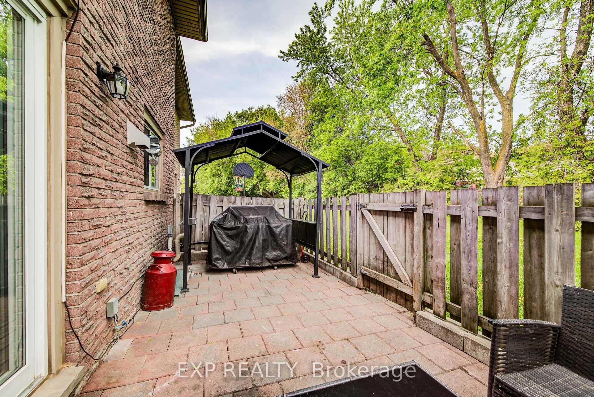 Photo 28 of Unit 37, 293 Fairway Road N, Kitchener — HOMEH