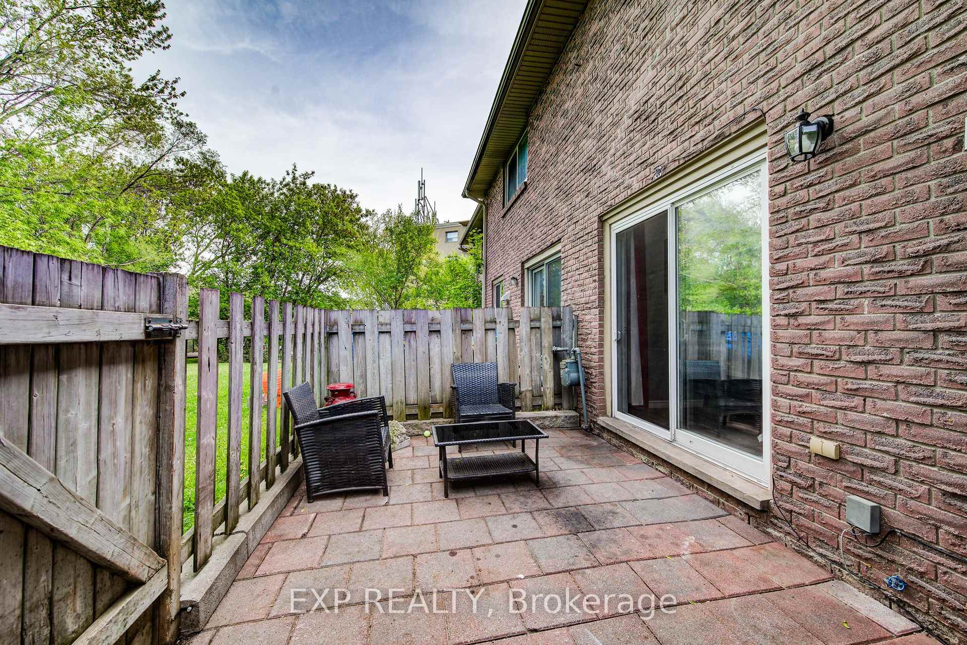 Photo 29 of Unit 37, 293 Fairway Road N, Kitchener — HOMEH