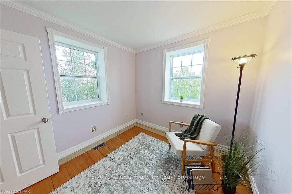 Photo 22 of 37980 Dashwood Road, Bluewater, Hay — HOMEH