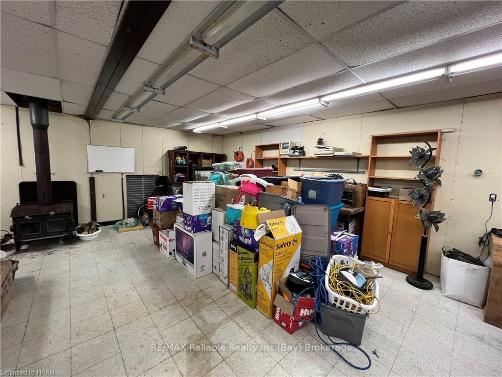 Photo 37 of 37980 Dashwood Road, Bluewater, Hay — HOMEH