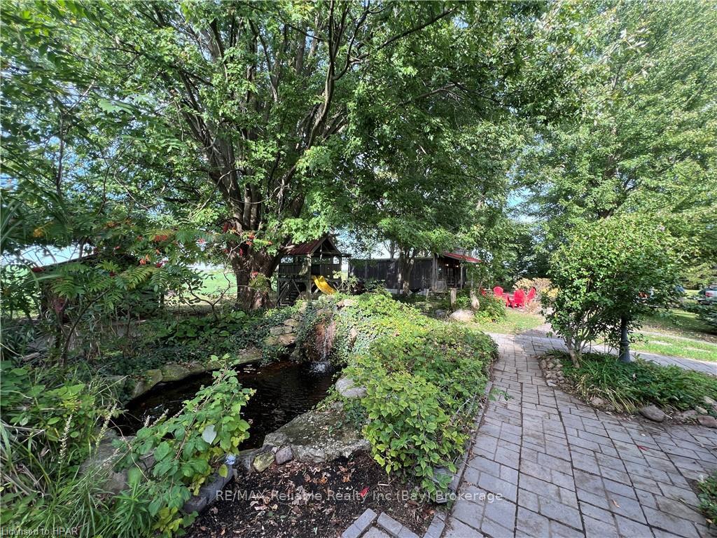 Photo 38 of 37980 Dashwood Road, Bluewater, Hay — HOMEH