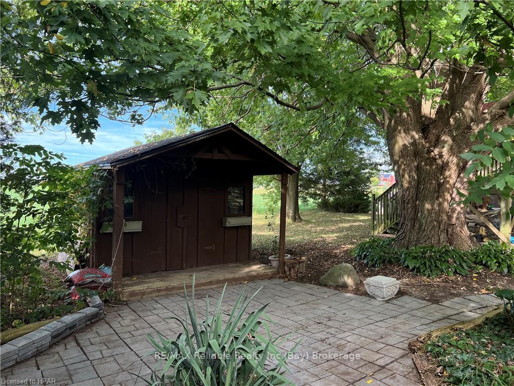 Photo 43 of 37980 Dashwood Road, Bluewater, Hay — HOMEH