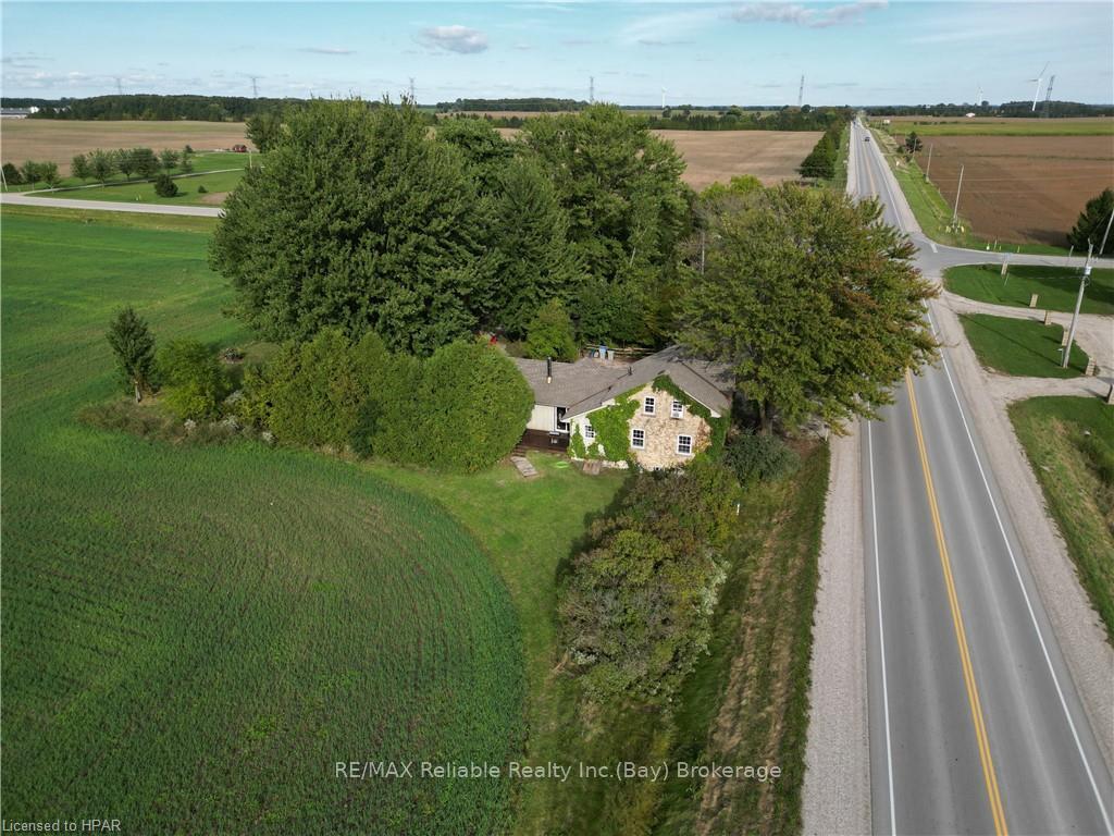 Photo 45 of 37980 Dashwood Road, Bluewater, Hay — HOMEH