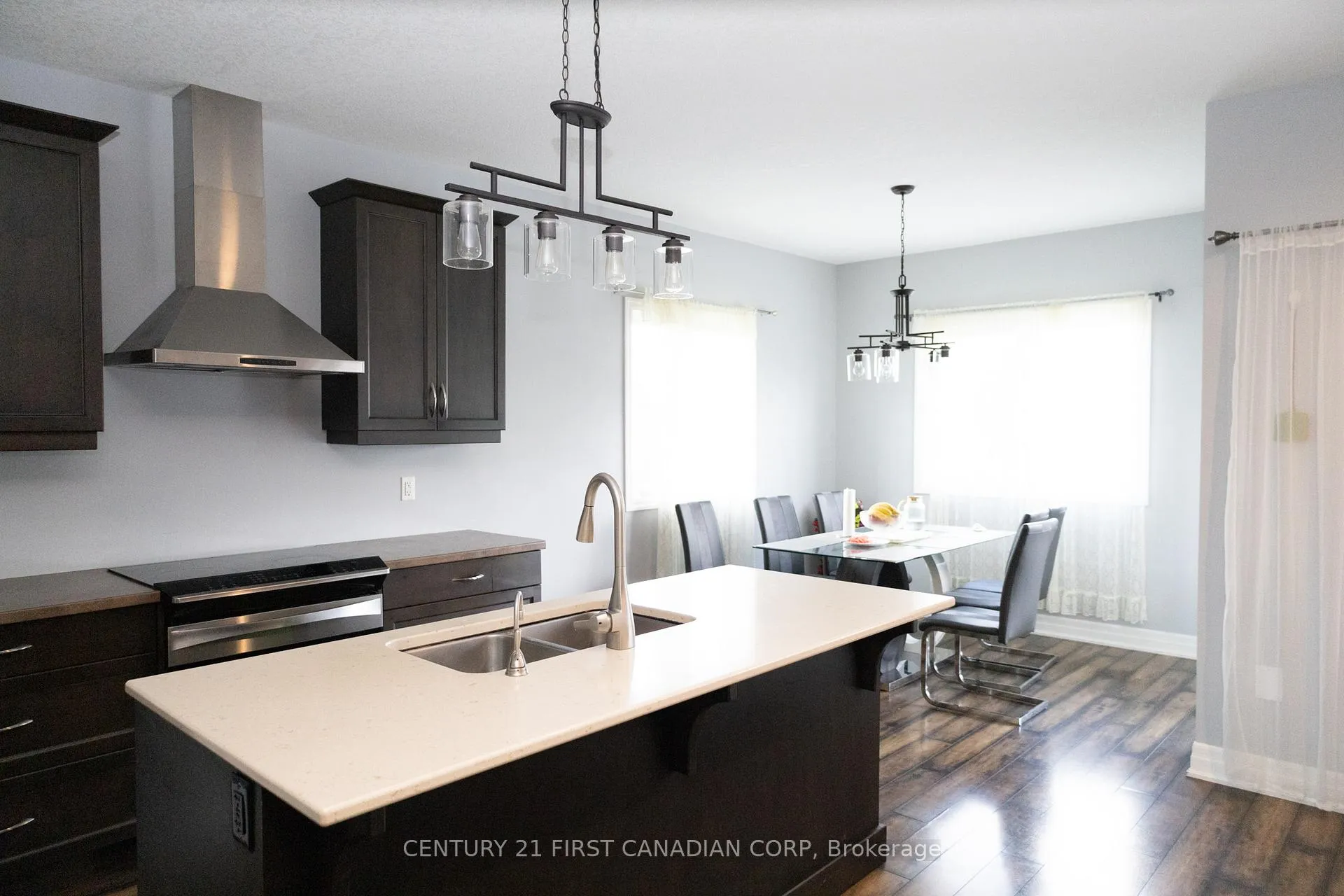 Photo 6 of 29 Hedges Court, St. Thomas — HOMEH