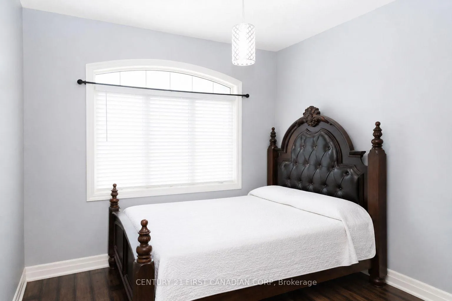 Photo 8 of 29 Hedges Court, St. Thomas — HOMEH