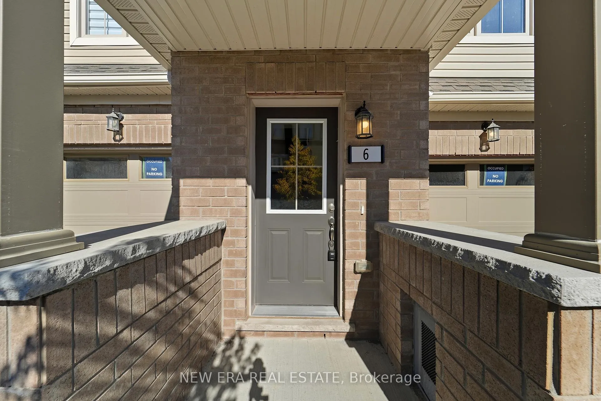 Photo 7 of 6 Malone Lane, Clarington, Courtice — HOMEH