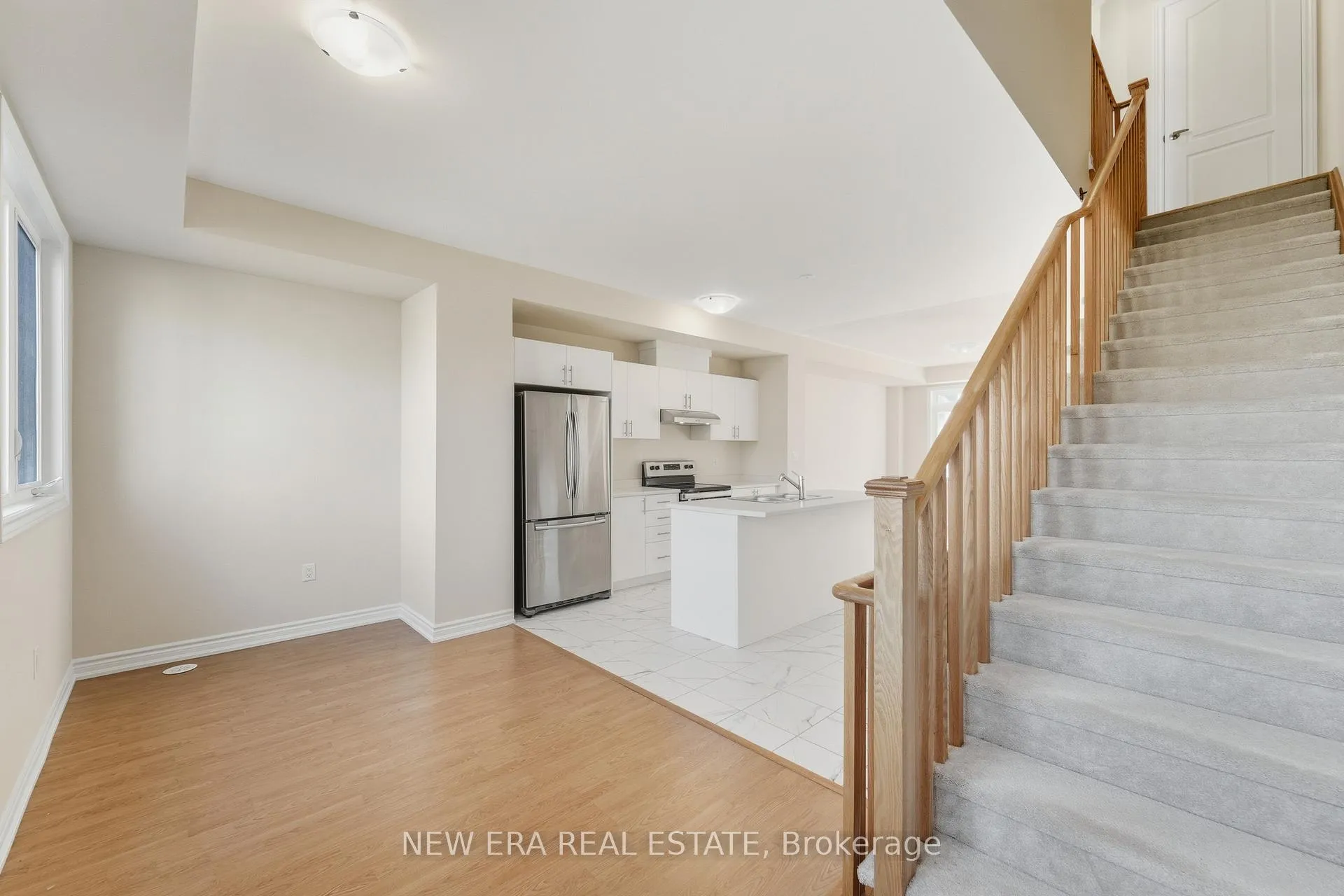 Photo 19 of 6 Malone Lane, Clarington, Courtice — HOMEH