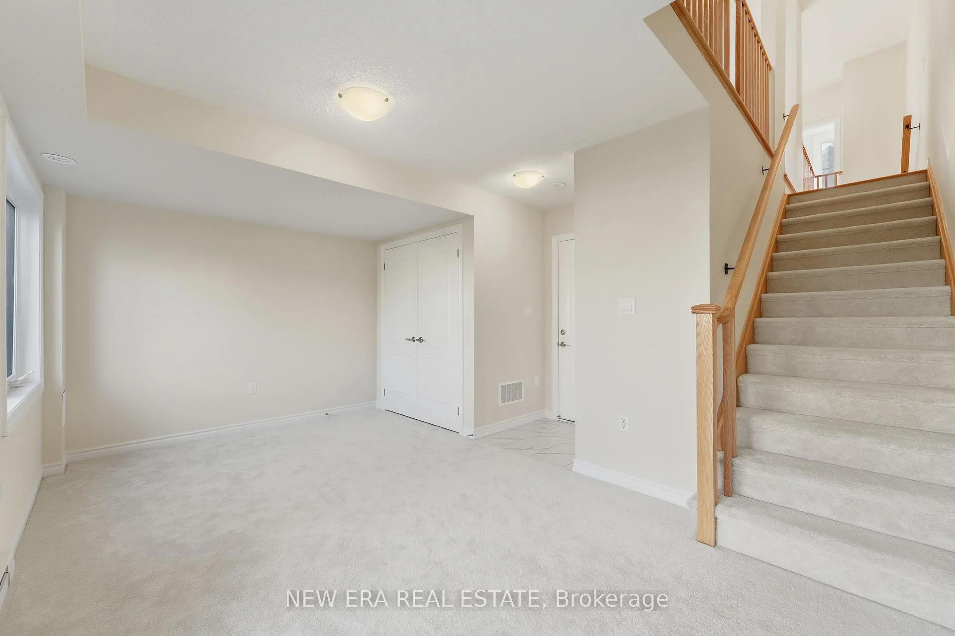 Photo 53 of 6 Malone Lane, Clarington, Courtice — HOMEH