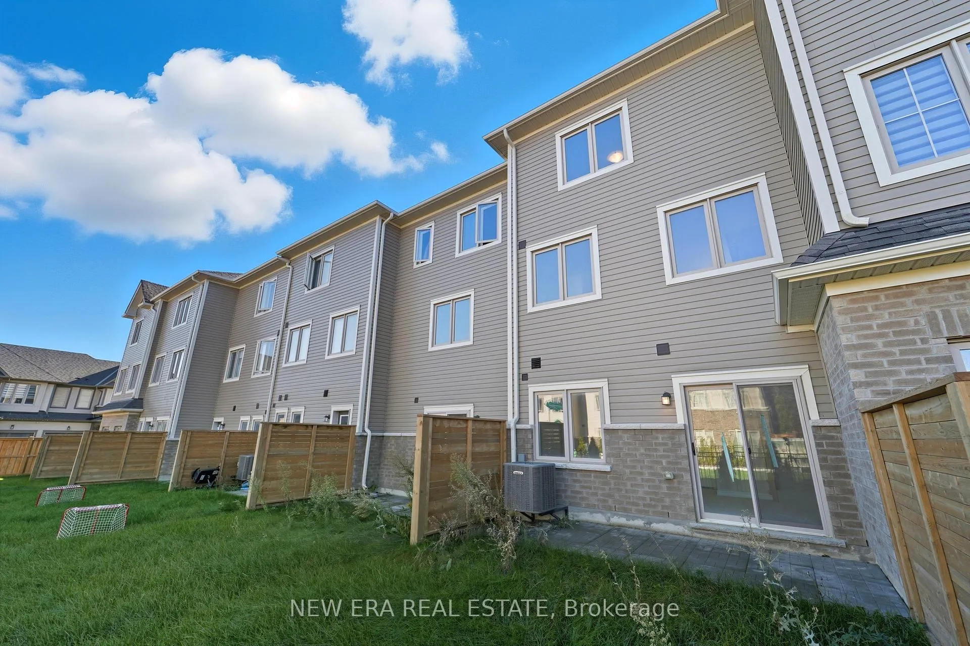 Photo 62 of 6 Malone Lane, Clarington, Courtice — HOMEH
