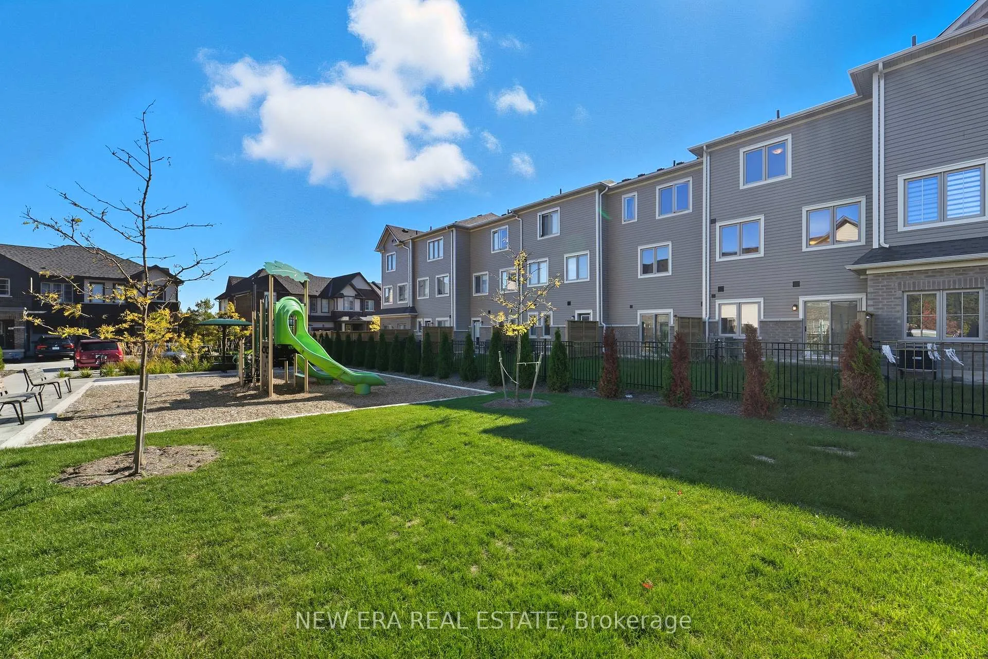 Photo 67 of 6 Malone Lane, Clarington, Courtice — HOMEH