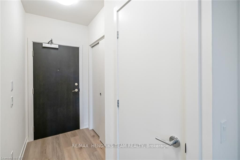 Photo 8 of Unit 1412, 385 Winston Road, Grimsby, Grimsby Beach — HOMEH
