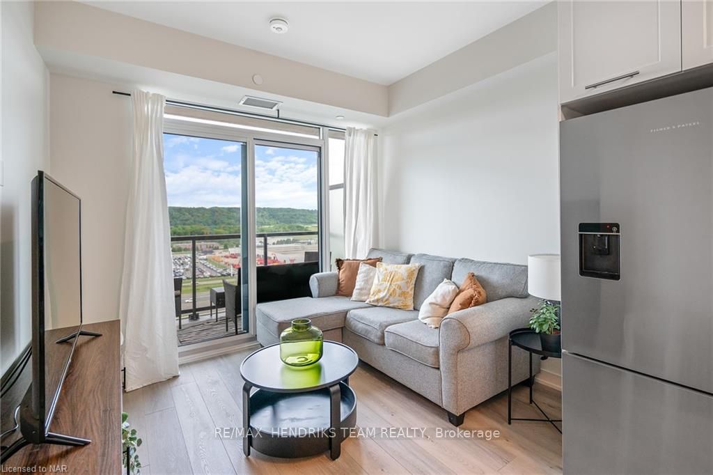 Photo 13 of Unit 1412, 385 Winston Road, Grimsby, Grimsby Beach — HOMEH