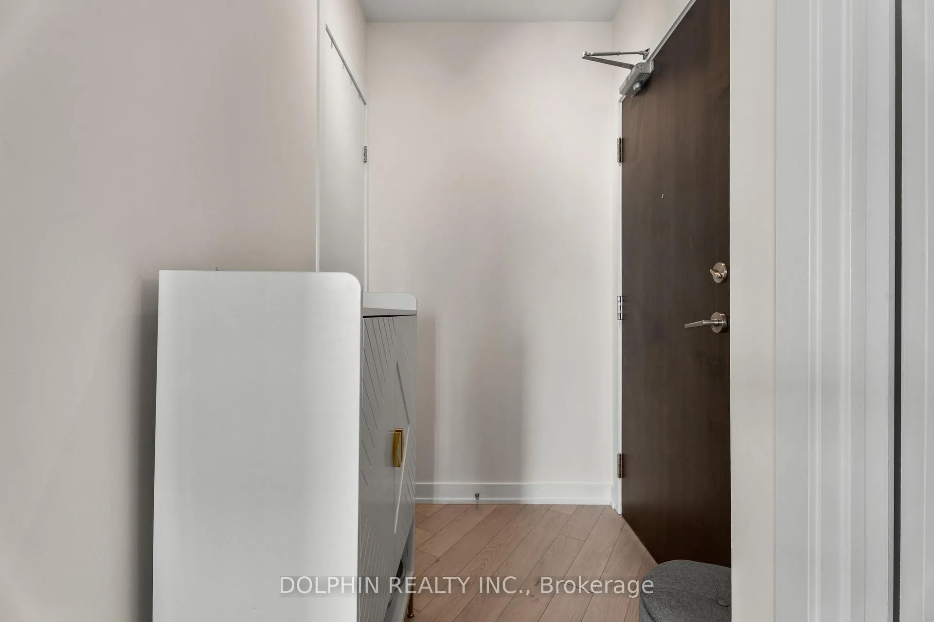 Photo 3 of Unit 4304, 10 Park Lawn Road, Etobicoke, Mimico — HOMEH