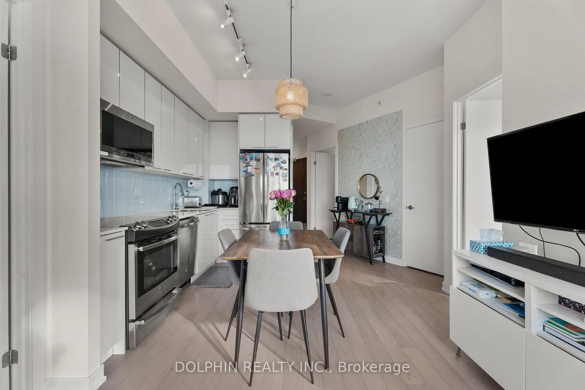 Photo 10 of Unit 4304, 10 Park Lawn Road, Etobicoke, Mimico — HOMEH