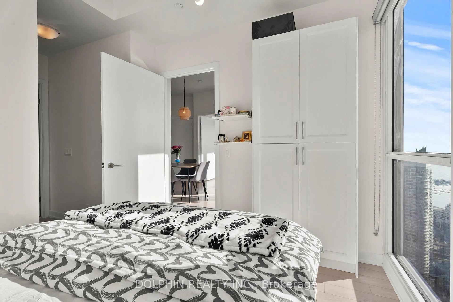 Photo 13 of Unit 4304, 10 Park Lawn Road, Etobicoke, Mimico — HOMEH