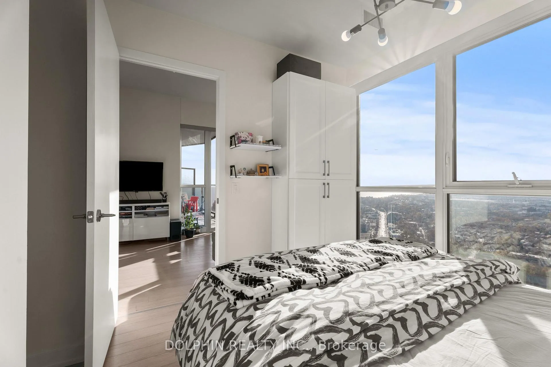 Photo 14 of Unit 4304, 10 Park Lawn Road, Etobicoke, Mimico — HOMEH