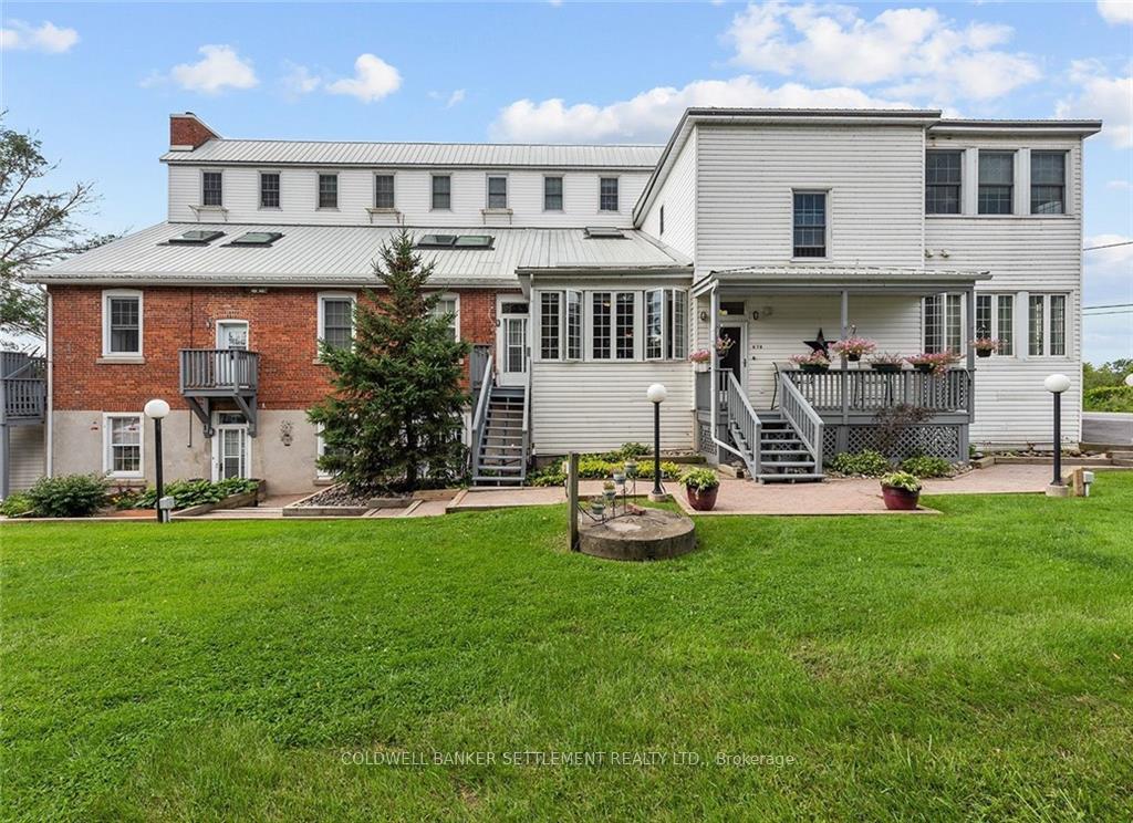 Photo 2 of Unit 6, 19 Main Street E, Westport — HOMEH