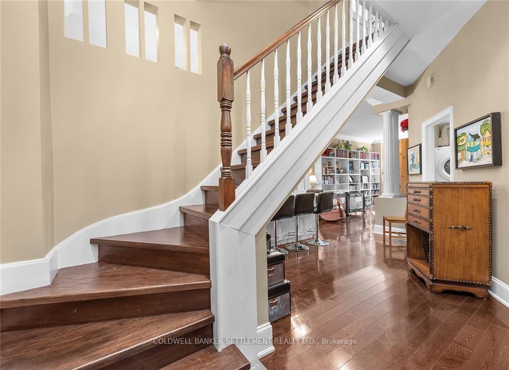 Photo 5 of Unit 6, 19 Main Street E, Westport — HOMEH