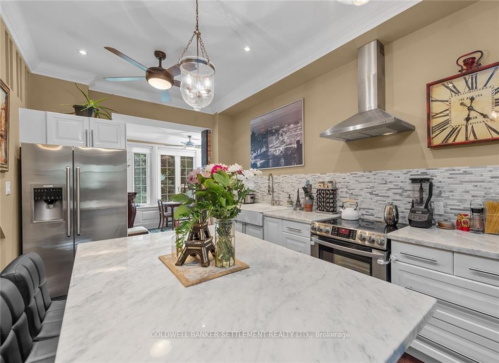 Photo 9 of Unit 6, 19 Main Street E, Westport — HOMEH