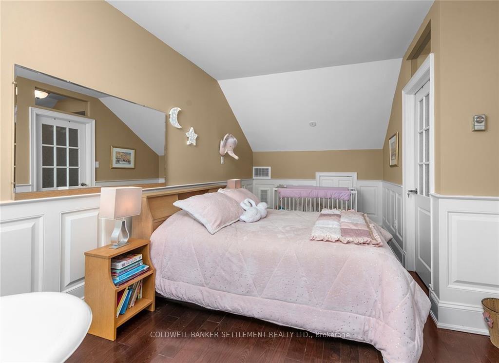 Photo 16 of Unit 6, 19 Main Street E, Westport — HOMEH