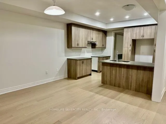 Photo 7 of 130 Falby Road, Brampton, Bram East — HOMEH