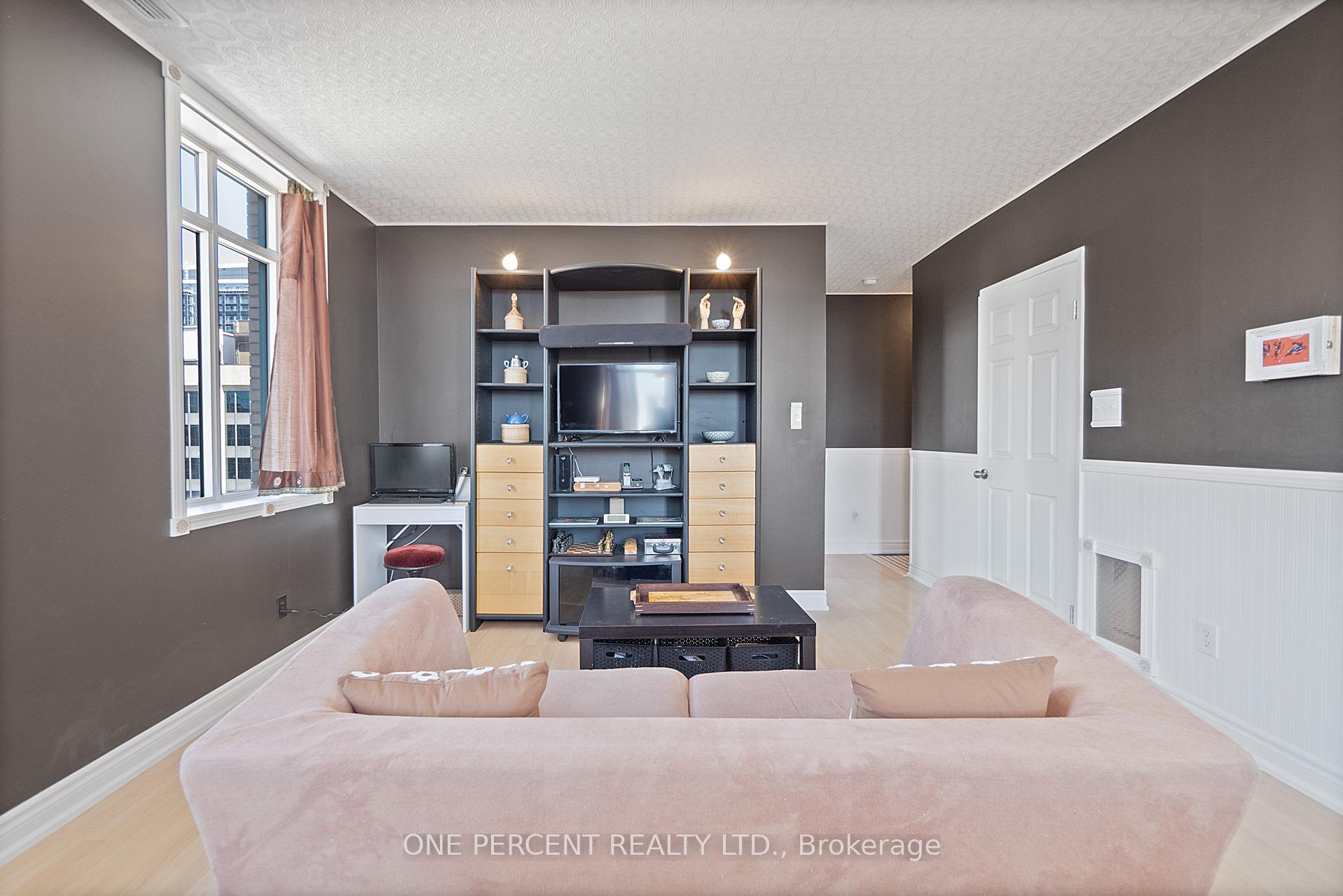 Photo 12 of Unit 1506, 36 James Street S, Hamilton, Central — HOMEH