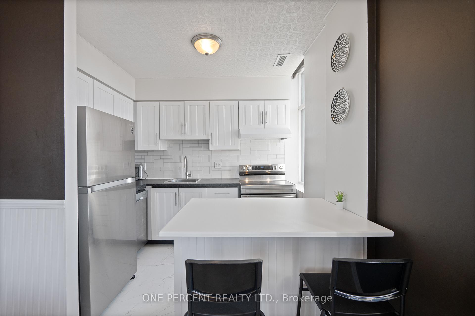 Photo 15 of Unit 1506, 36 James Street S, Hamilton, Central — HOMEH